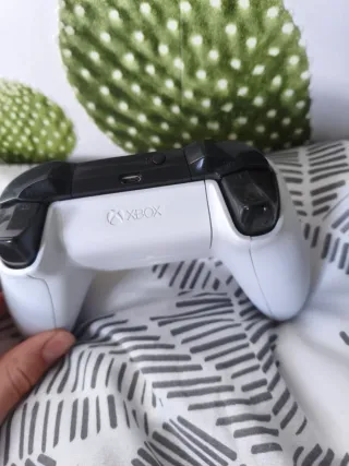 Mando Xbox One S Blanco