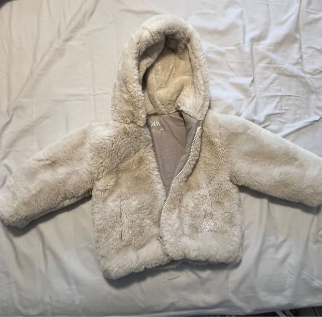 Abrigo pelo niña Zara 2 años