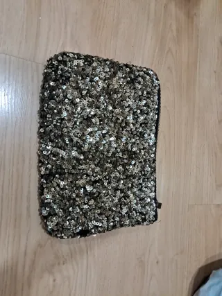 Bolso fiesta lentejuelas Zara
