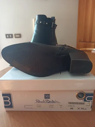 Stivaletti donna Renato Balestra n.40