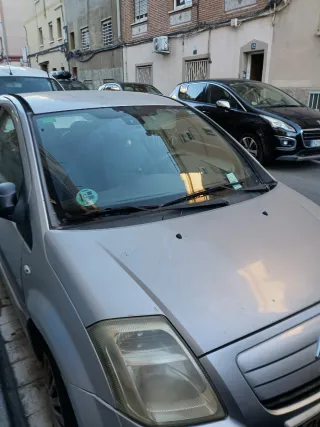 Citroen C2 para piezas Tiene junta culata