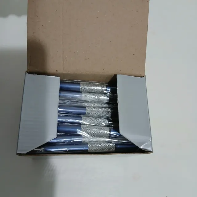 50 nuovi pennarelli blu