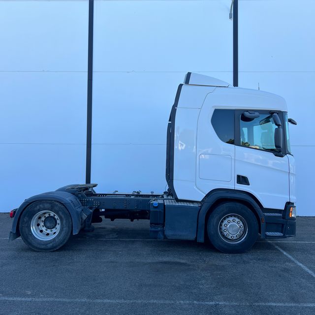 SCANIA R450 TRACTORA