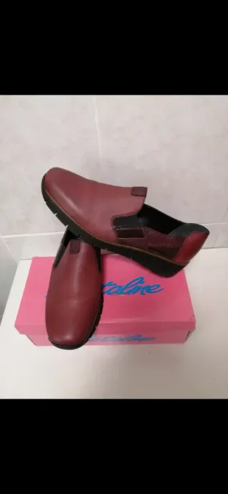 Zapatos Piel  Rieker Talla 40 con Caja
