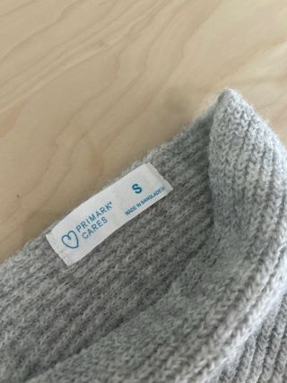 Jersey gris cuello pico talla S