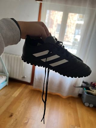 Botas de fútbol Adidas negras 34