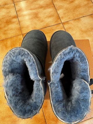 Botines de ante estilo UGG azul/gris