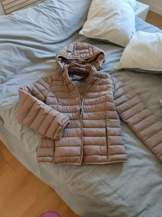 Chaqueta acolchada con forro suave