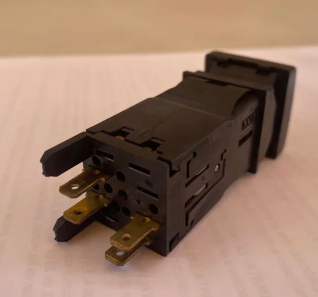 BOTON AIRE ACONDICIONADO SAXO COMPRESOR CITROEN