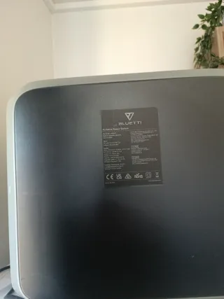 Estación de energía Bluetti 2000W