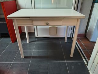 Tavolo da cucina vintage allungabile