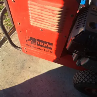 Soldadora y Grupo Eléctrico