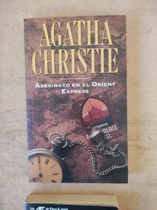 4 novelas policiacas