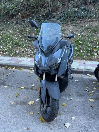 Yamaha XMAX 125