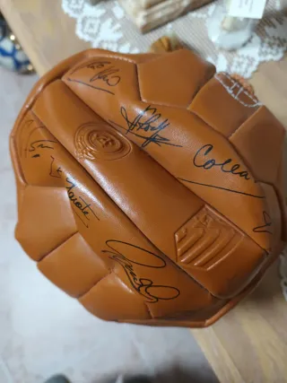 Balón Rugby Atlético de Madrid Firmado