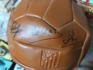Balón Rugby Atlético de Madrid Firmado