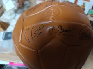 Balón Rugby Atlético de Madrid Firmado