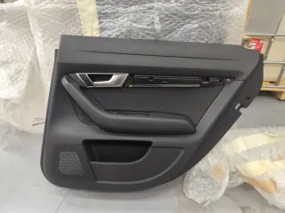 Asientos y tapizados de los puertas de Audi A6