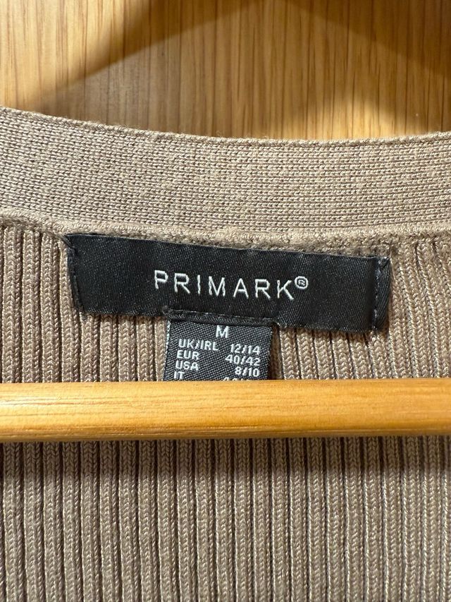 Chaleco cárdigan largo beige