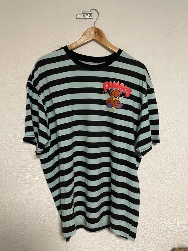 Camiseta Bershka Rayas Negras y Turquesa