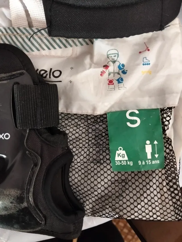 Patines Oxelo niña/niño T. 34-36 + Protecciones.