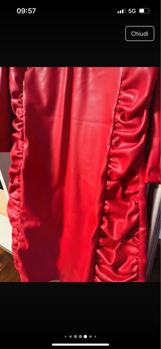 Vestito rosso in pelle