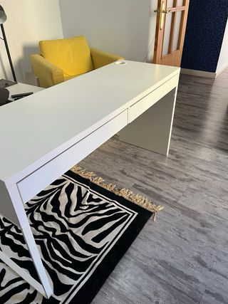 Escritorio blanco 140x50cm