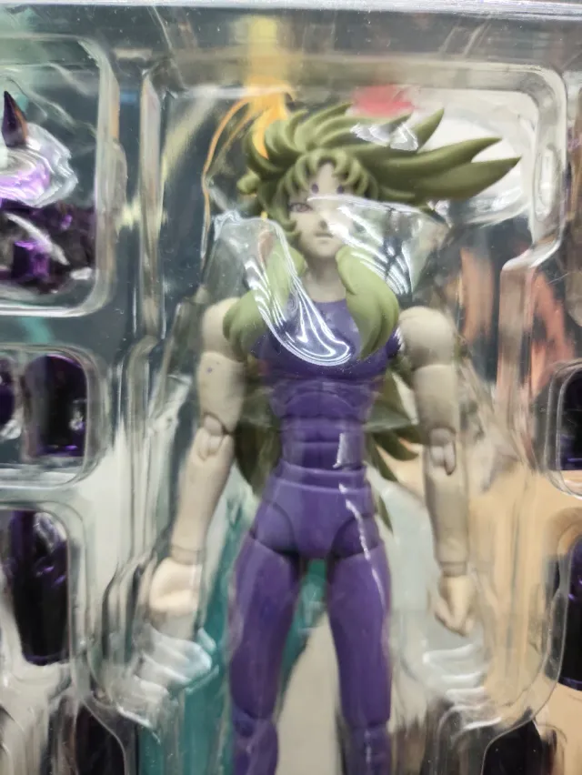 Myth Cloth Shion Aries Sapuri Bandai