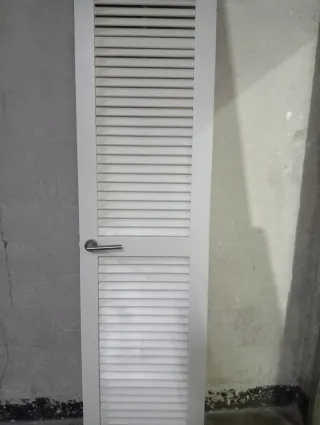 Puerta de terraza blanca