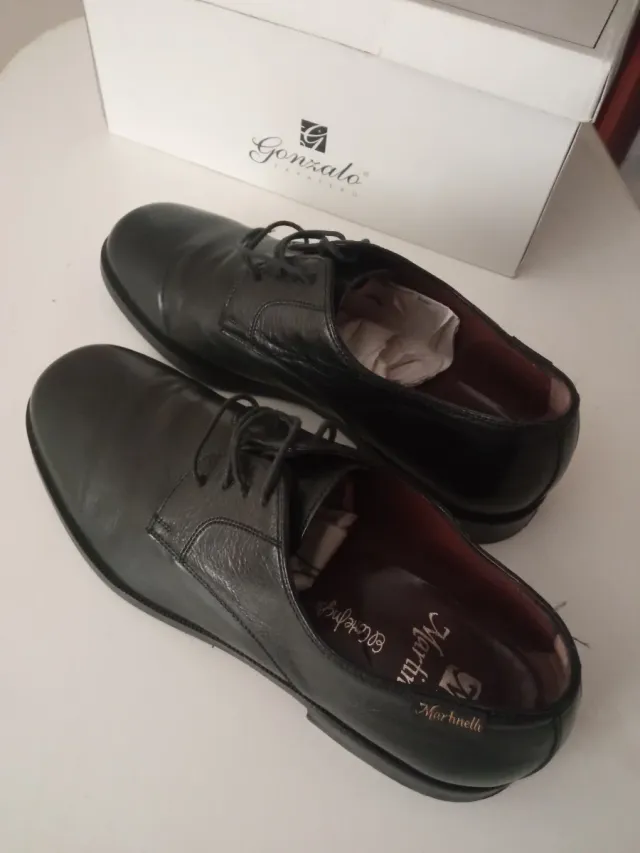 Zapatos Martinelli Talla 42 Negro