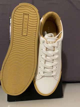 Zapatillas Guess Julia Talla 37