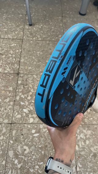 Pala de pádel Kombat Teide 2025