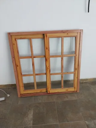 Ventana corredera madera pino 100x100
