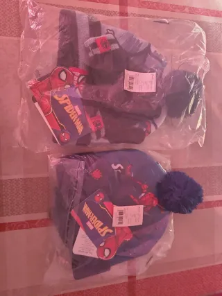 Conjunto Gorro y Guantes Spiderman Marvel