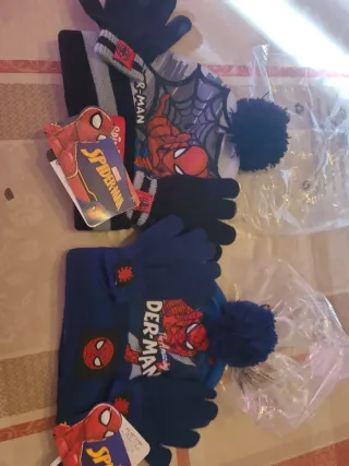 Conjunto Gorro y Guantes Spiderman Marvel