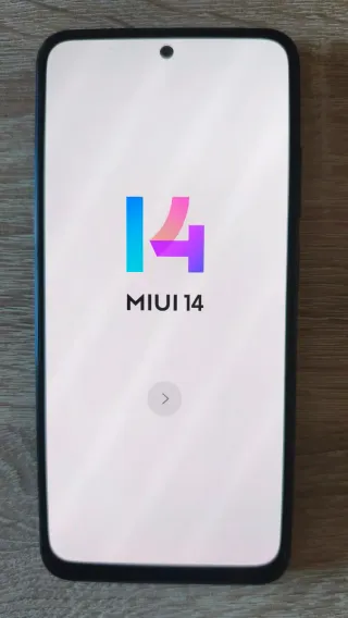 Xiaomi Redmi 10 con MIUI 14 Multicolor