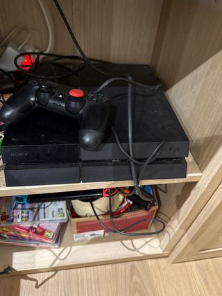 PS4 (PlayStation 4) Negra Funcional