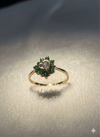 Anillo Oro Corazón Esmeraldas Diamante