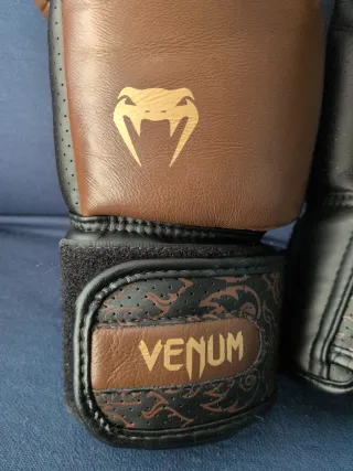 Guantes Boxeo Venum Marrón 14oz