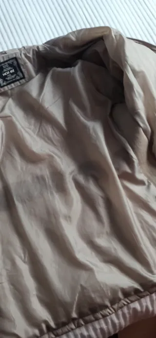 Chaquetón acolchado beige señora