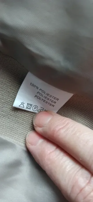 Chaquetón acolchado beige señora