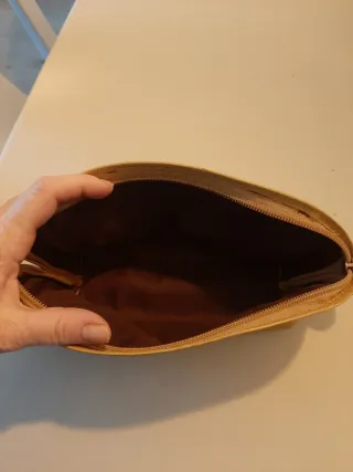 Cartera de piel de Salvador Bachiller camel