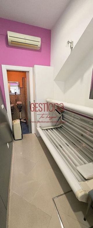 Local comercial en venta en Numancia - San Fernando en Santander