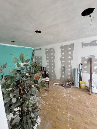 Local comercial en venta en Cuatro Caminos en Santander