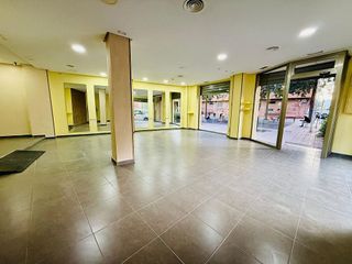 Local comercial en venta en Zona Campus Universitario en Burjassot