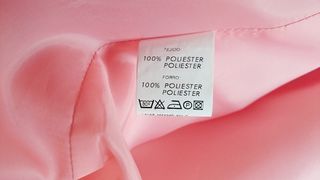 Gabardina trench rosa