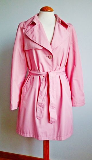 Gabardina trench rosa