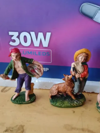 Pastori presepe vintage 10 euro al pezzo.