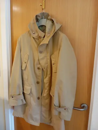 Gabardina color camel