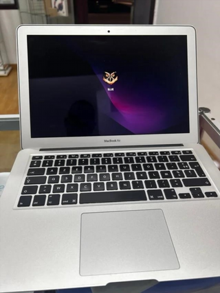 MacBook Air 2017 8GB RAM 1.6GHz i5 Plata
